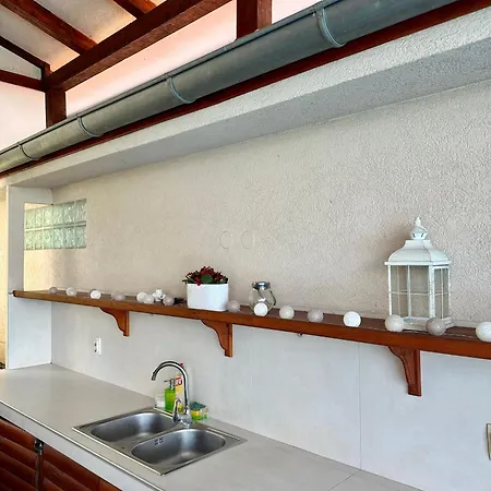 Vikendica Dva Labuda Banostor