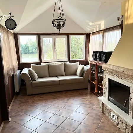 Holiday home Vikendica Dva Labuda