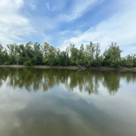 Vikendica Dva Labuda Dom wakacyjny